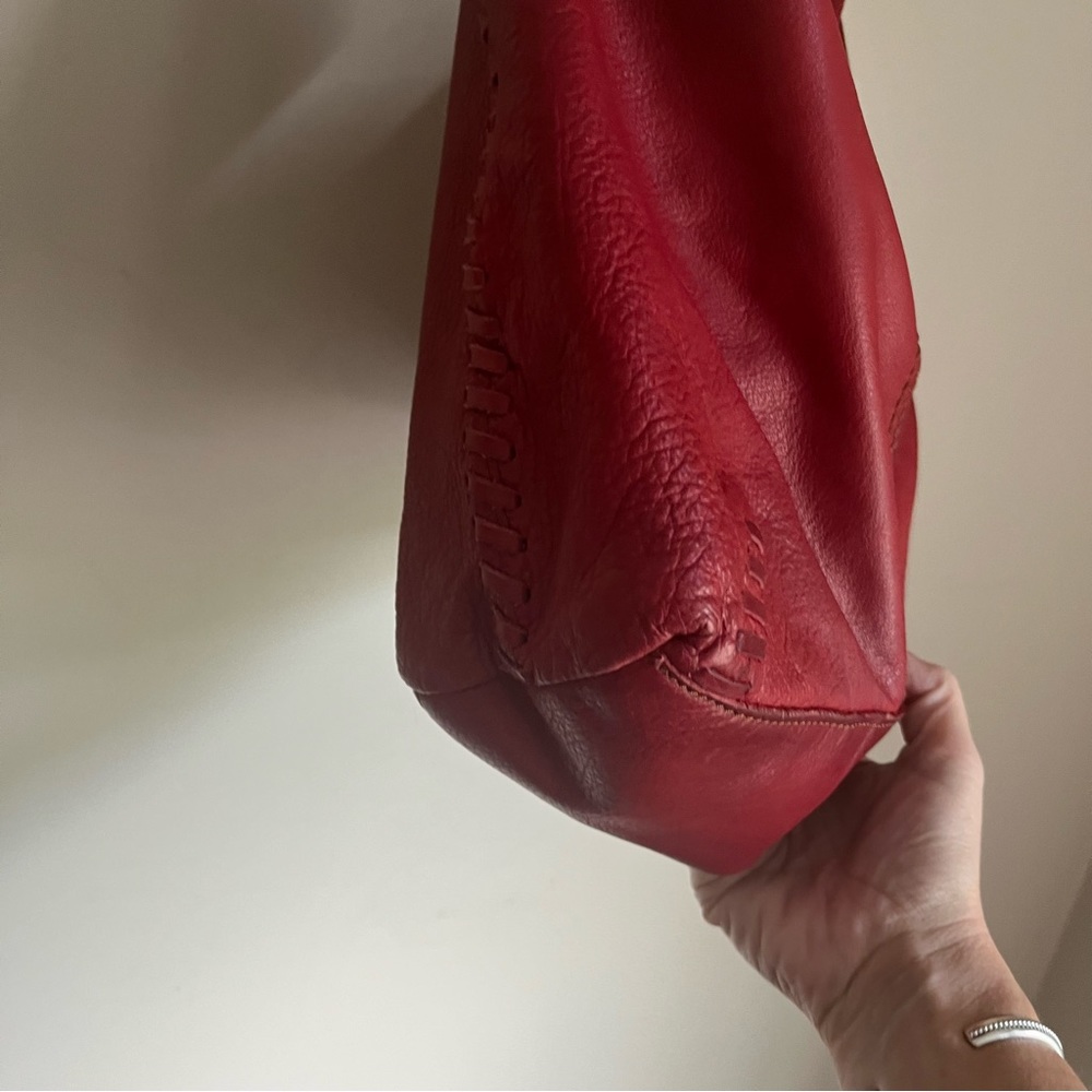 Lucky Brand Vintage Inspired Penny Whipstitch Red Leather Hobo Shoulder Bag - Picture 4 of 10